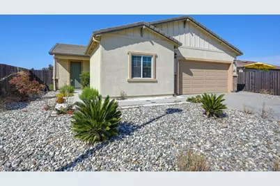 7905 Springarden Way, Sacramento, CA 95828 - Photo 2