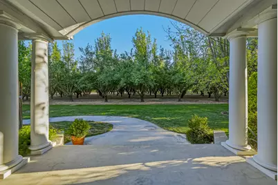 11126 Livingston Cressey Road, Livingston, CA 95334 - Photo 20