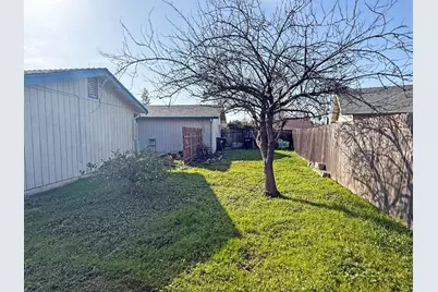 7637 Nixos Way, Sacramento, CA 95823 - Photo 22