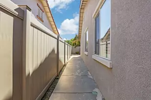 2224 Bellchase Dr, Manteca, CA 95336 - Photo 34