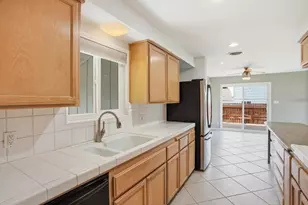 6123 Longmont Way, Carmichael, CA 95608 - Photo 10