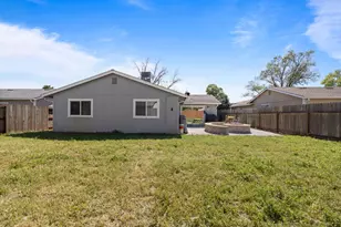 10251 Ellenwood Ave, Sacramento, CA 95827 - Photo 26