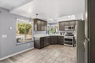 3311 Groveland Way, Antelope, CA 95843 - Photo 16