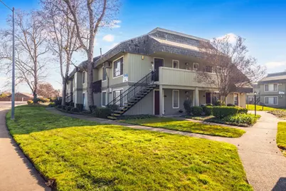 602 Wimbledon Drive, Lodi, CA 95240 - Photo 6