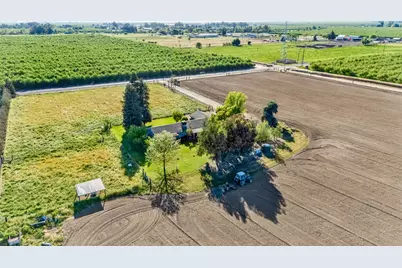 23760 Road 15, Chowchilla, CA 93610 - Photo 32