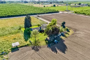 23760 Rd 15, Chowchilla, CA 93610 - Photo 32