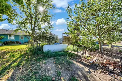 23760 Road 15, Chowchilla, CA 93610 - Photo 16