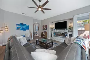 784 Morningside Dr, Folsom, CA 95630 - Photo 10