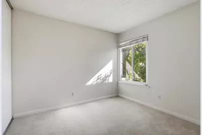 8054 Pegler Way, Sacramento, CA 95823 - Photo 16