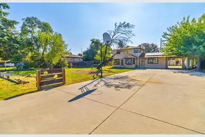 5132 E Washington Avenue, Fresno, CA 93727 - Photo 1