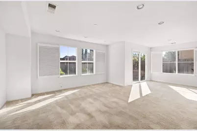 2690 Mack Way, Woodland, CA 95776 - Photo 10