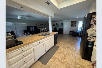 7039 Bridgeport Circle, Stockton, CA 95207 - Photo 14