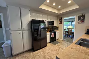 7039 Bridgeport Cir, Stockton, CA 95207 - Photo 18