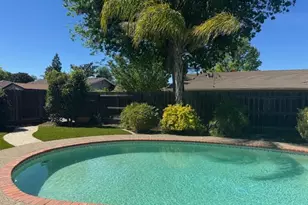 7039 Bridgeport Cir, Stockton, CA 95207 - Photo 32