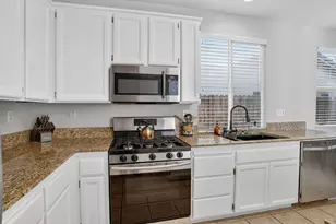 1521 Arcola Ave, Sacramento, CA 95835 - Photo 8