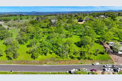 6627 Western Sierra Way, El Dorado Hills, CA 95762 - Photo 12