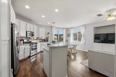 8300 White Spruce Drive, Antelope, CA 95843 - Photo 8