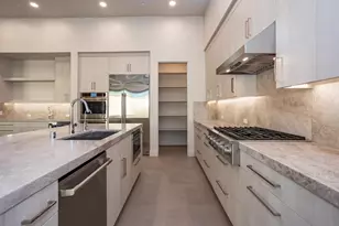 1319 Trey Wy, Modesto, CA 95356 - Photo 8