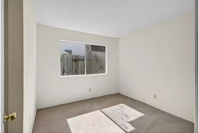 7242 Aberfeldy Way, Sacramento, CA 95842 - Photo 24