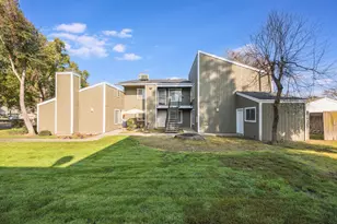 2424 Winchester Dr, Lodi, CA 95240 - Photo 1