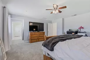 8025 Hughes Ct, Citrus Heights, CA 95610 - Photo 14