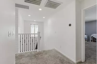 8025 Hughes Court, Citrus Heights, CA 95610 - Photo 12