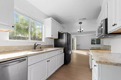 4600 Hayford Way, Sacramento, CA 95842 - Photo 6