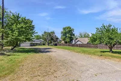 7241 Whyte Avenue, Citrus Heights, CA 95621 - Photo 2