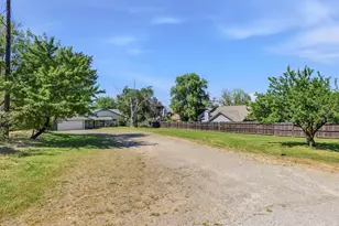 7241 Whyte Ave, Citrus Heights, CA 95621 - Photo 2