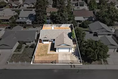 8251 Kilmer Circle, Sacramento, CA 95828 - Photo 46