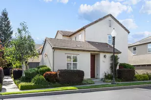 6107 RolkingHam Ln, Orangevale, CA 95662 - Photo 2