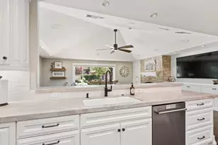 495 Bret Harte Rd, Sacramento, CA 95864 - Photo 24