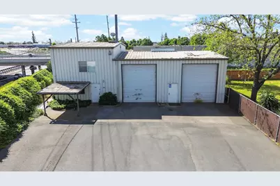 652 E Lockeford Street, Lodi, CA 95240 - Photo 4