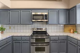 1057 Mission Ridge Dr, Manteca, CA 95337 - Photo 14