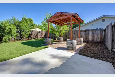 2806 Ganges Avenue, Davis, CA 95616 - Photo 18