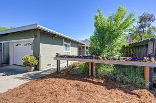 2806 Ganges Ave, Davis, CA 95616 - Photo 2