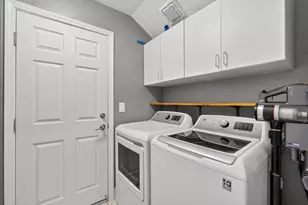 2656 Maybrook Dr, Sacramento, CA 95835 - Photo 22