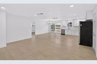 10457 Rockingham Drive, Rancho Cordova, CA 95670 - Photo 12