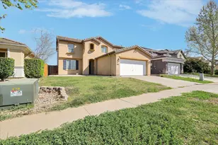 1413 Paddington Way, Plumas Lake, CA 95961 - Photo 2
