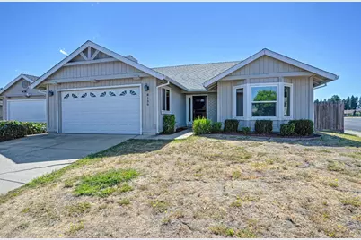 8139 Traver Court, Sacramento, CA 95828 - Photo 2