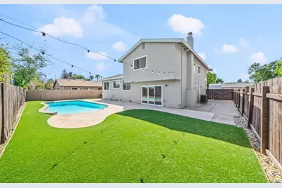 9813 Vista Grande Way, Elk Grove, CA 95624 - Photo 58