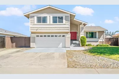 9813 Vista Grande Way, Elk Grove, CA 95624 - Photo 2