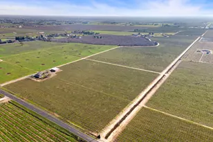 10400 E Harney Ln, Lodi, CA 95240 - Photo 1