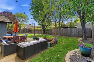 8870 Mandalay Way, Elk Grove, CA 95624 - Photo 38