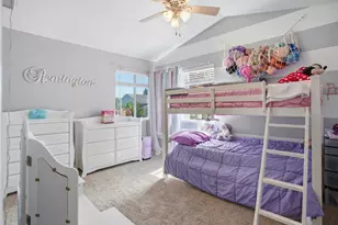 8870 Mandalay Way, Elk Grove, CA 95624 - Photo 32