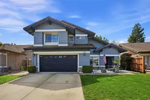 8870 Mandalay Way, Elk Grove, CA 95624 - Photo 2