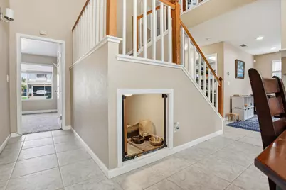 8870 Mandalay Way, Elk Grove, CA 95624 - Photo 16