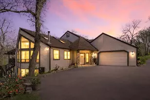 22174 Jennifer Dr, Grass Valley, CA 95949 - Photo 2