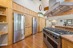 22174 Jennifer Dr, Grass Valley, CA 95949 - Photo 12