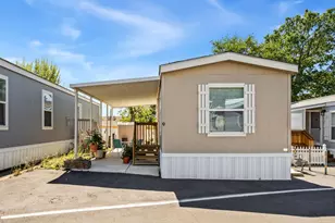 Pacific St, Rocklin, CA 95667 - Photo 24